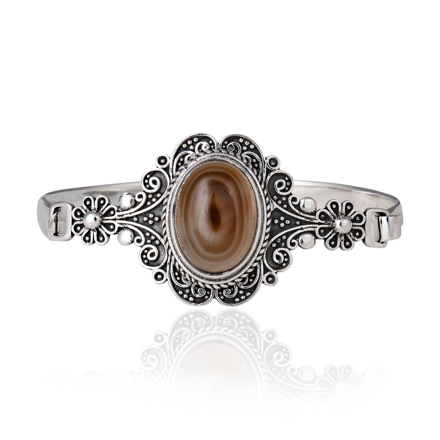 Indonesian Style Oval Bangle