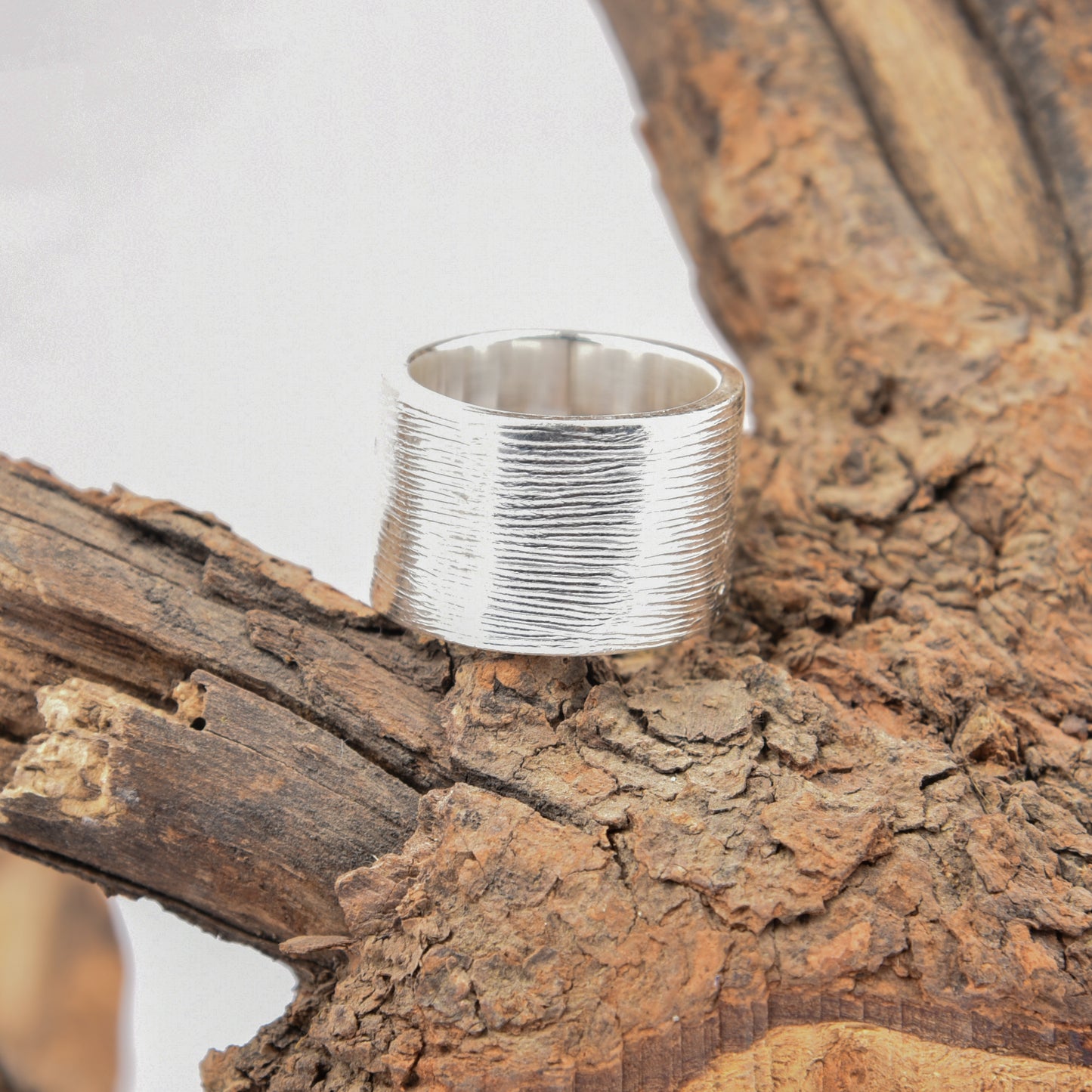 Thick Textured Band