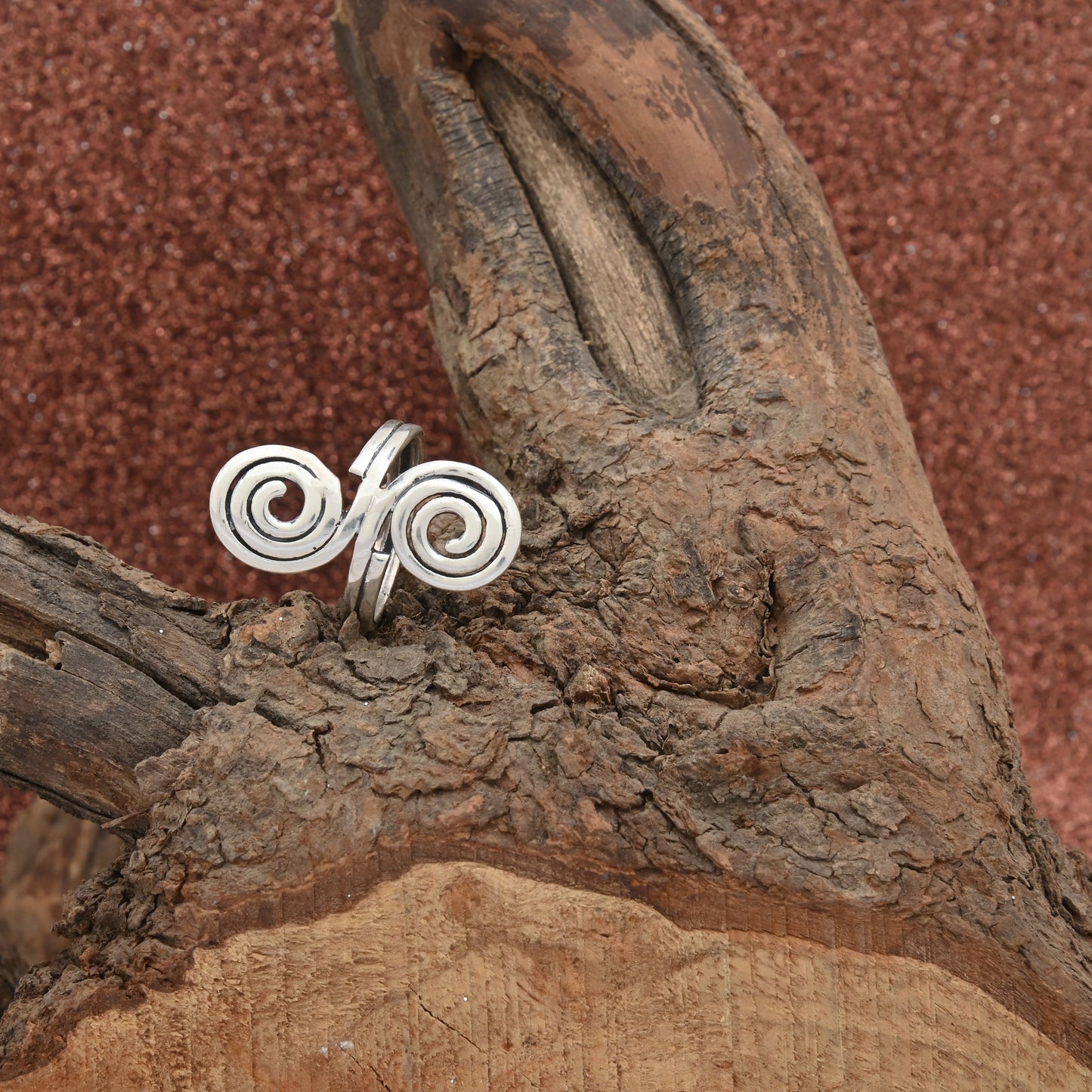 Double Spiral Ring
