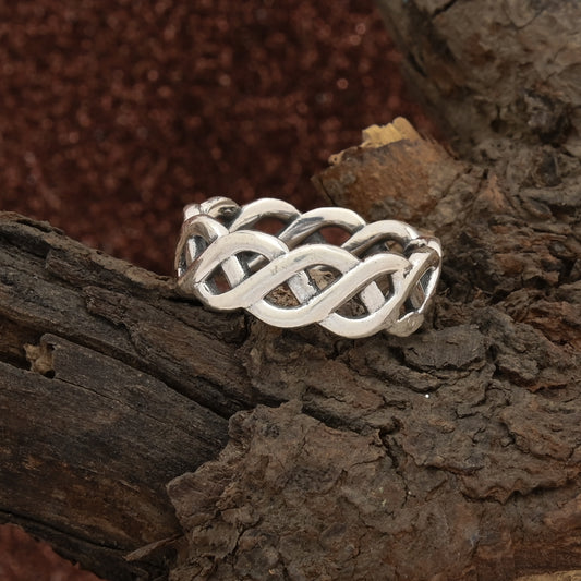 Entwined Band