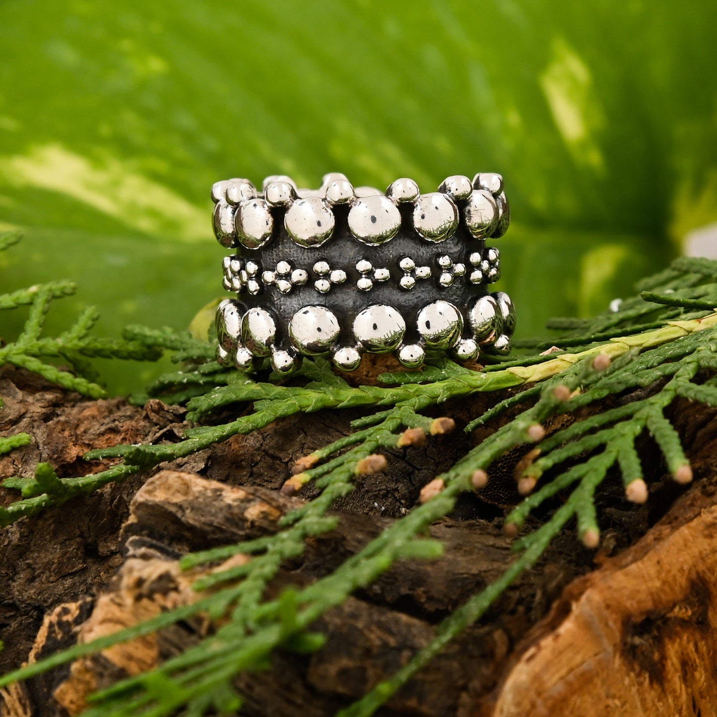 Bubbles Statement Ring