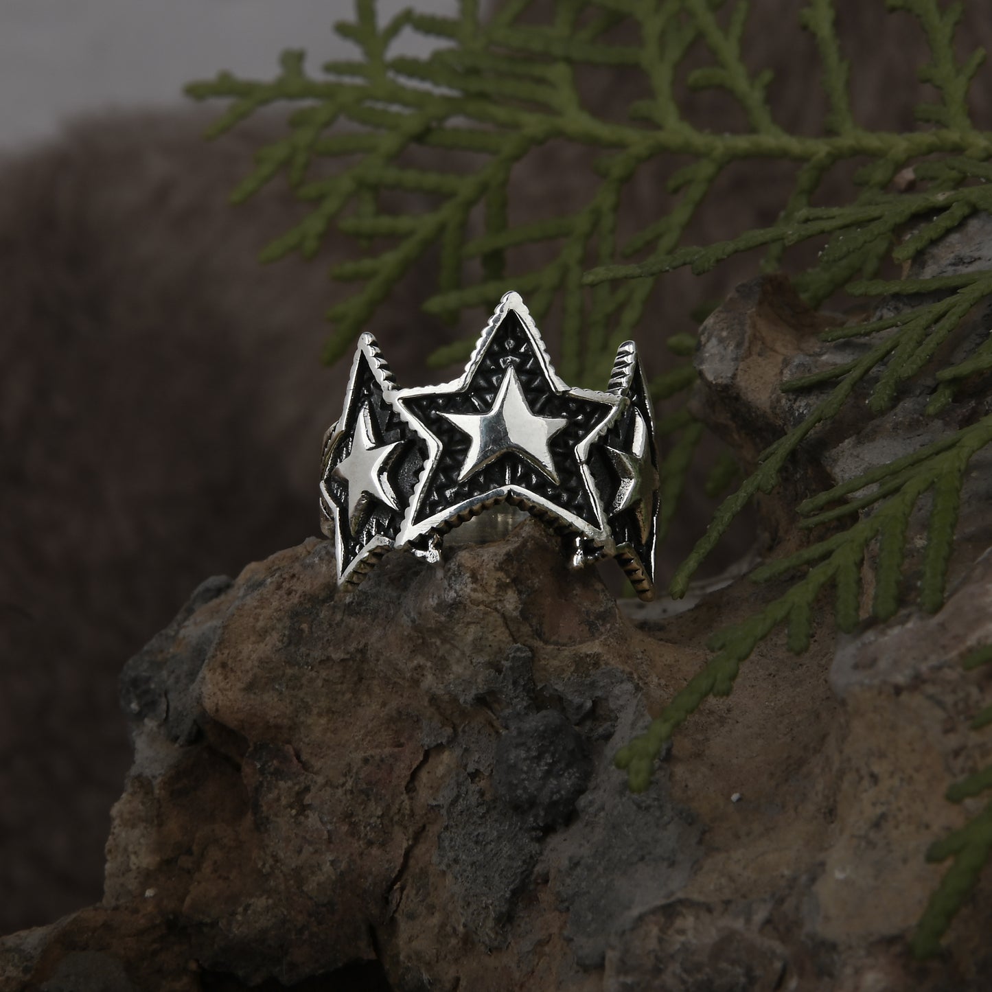 Stars Ring
