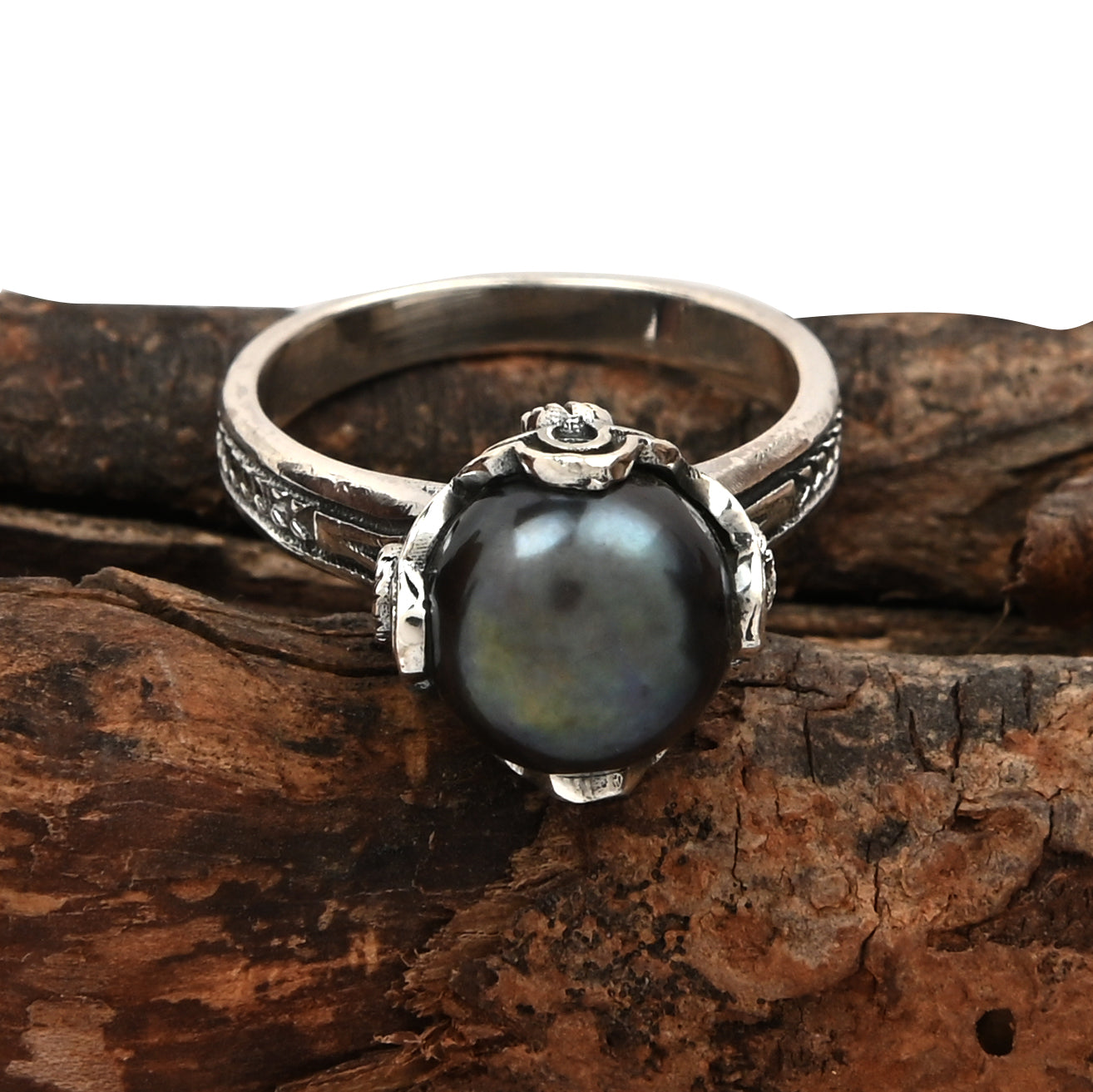 Black Pearl Ring