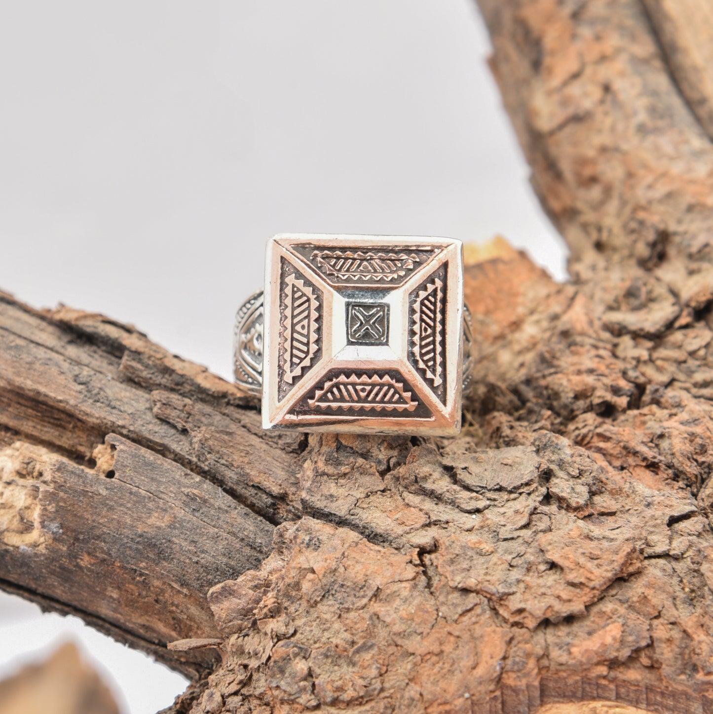 Dual-Tone Tuareg Ring