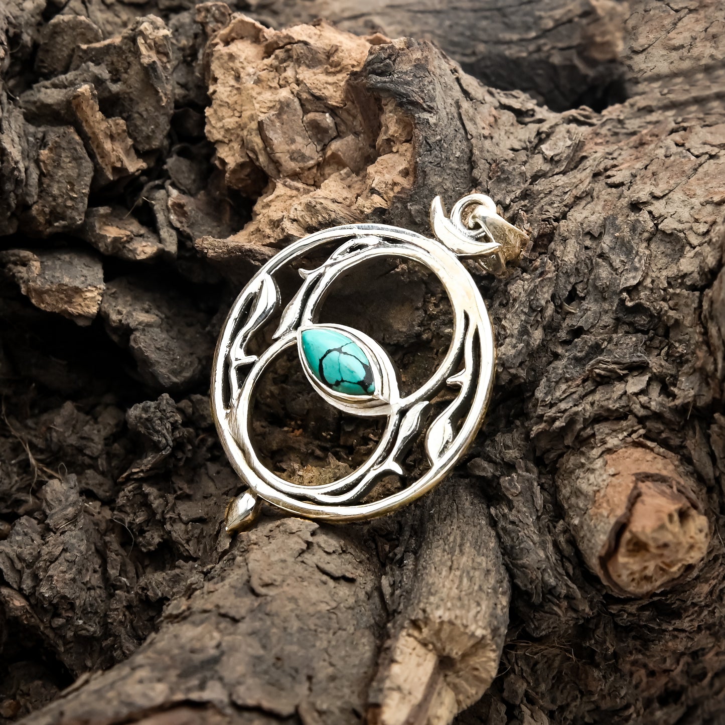 Flow Pendant